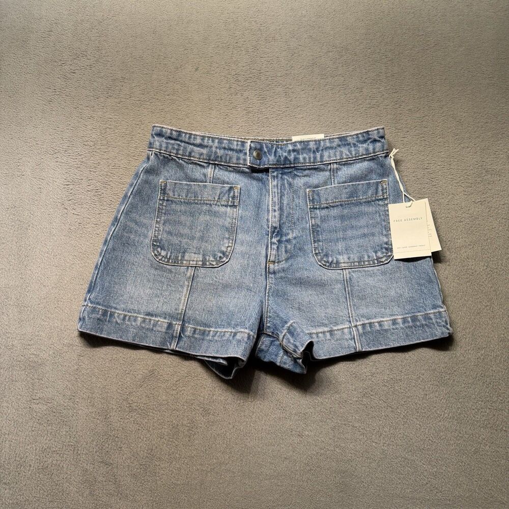 Free Assembly Women’s Size 6 Denim Shorts Blue High Rise Patch Pocket NWT